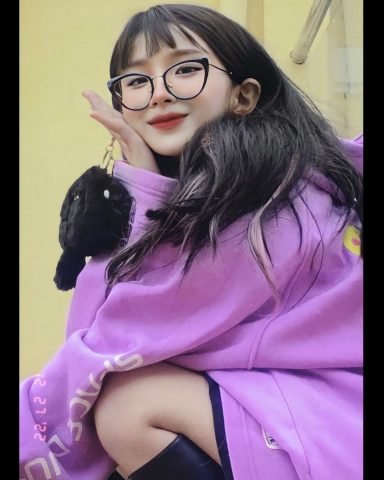 Nhan sắc đời thường của nữ coser Phan Minh Thy, vẻ đẹp tự nhiên không cần trang phục cosplay.